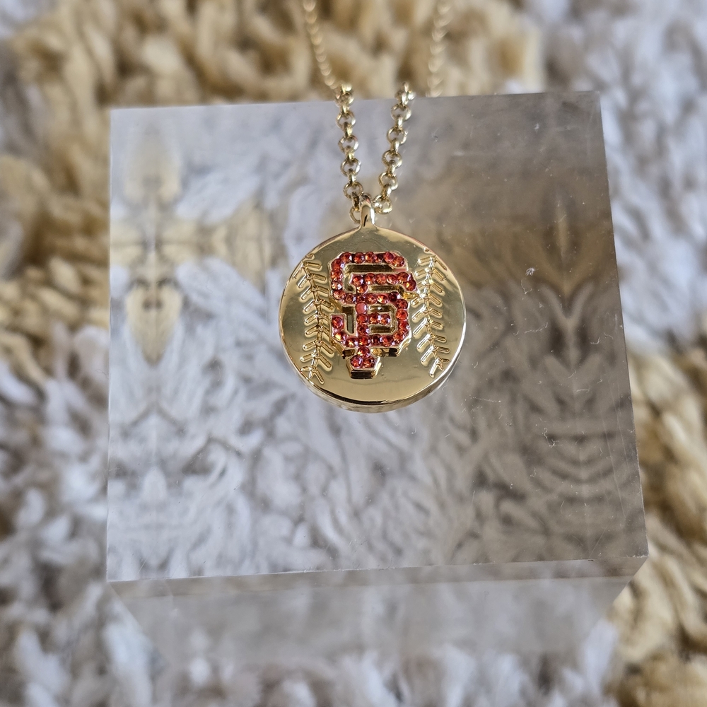 SF Giants Jewelry Set - Picture 2 of 5